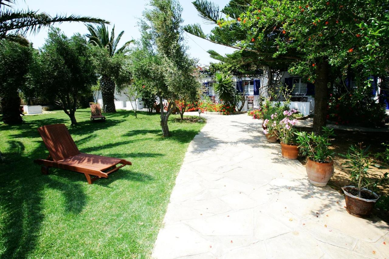 Golden Beach Studios & Suites Tinos ภายนอก รูปภาพ
