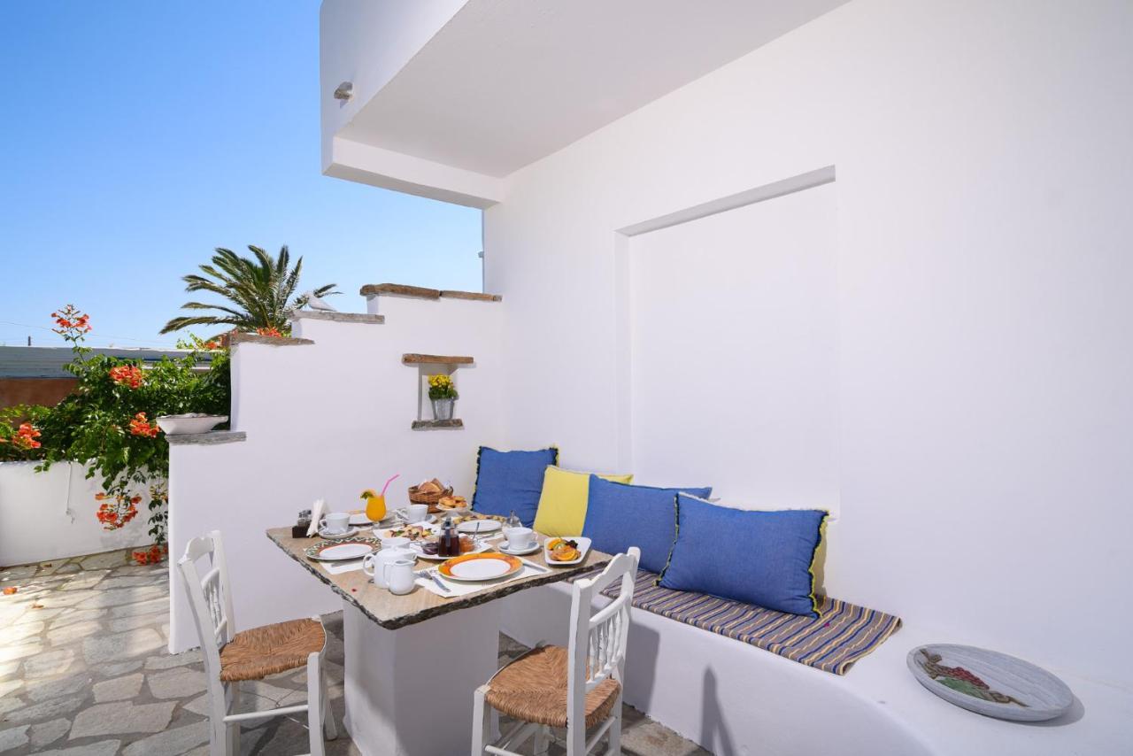 Golden Beach Studios & Suites Tinos ภายนอก รูปภาพ